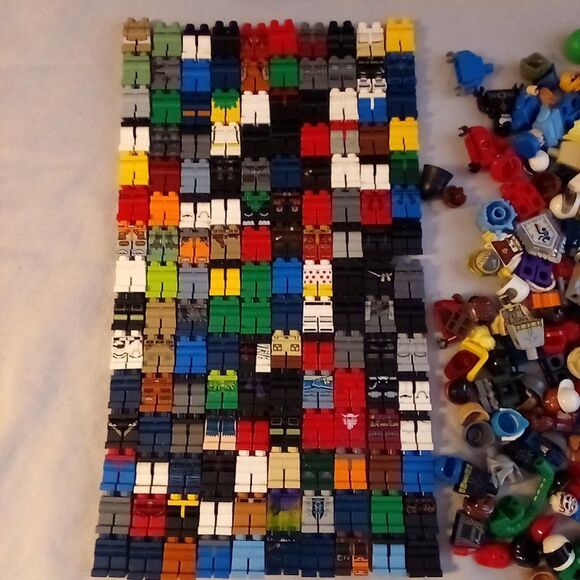 Lego Minifigure Parts Accessories Pieces Bulk Minifigures Mixed Lot WYSIWYG - Picture 2 of 6